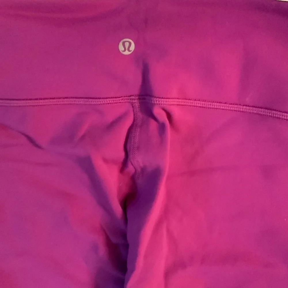 Reversible Lululemon‎ SZ 6 crop pants